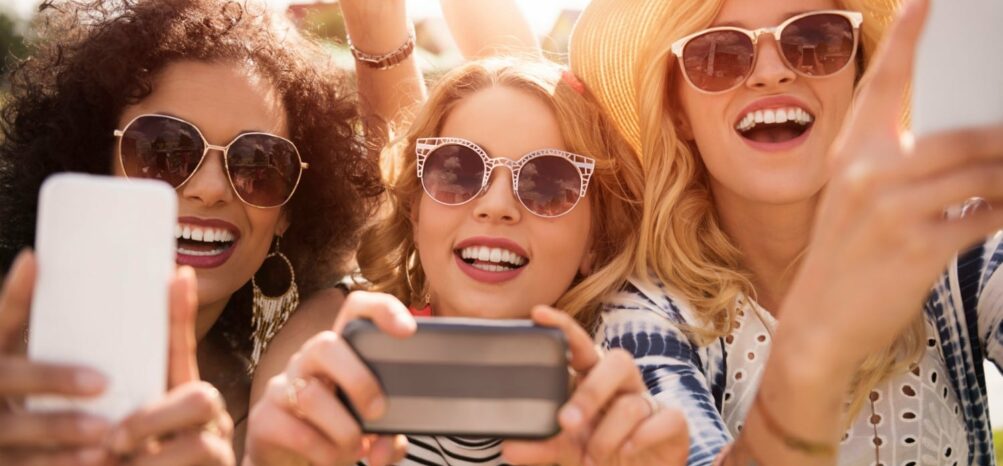 A group of women at the Atlanta Dogwood Festival in Piedmont Park